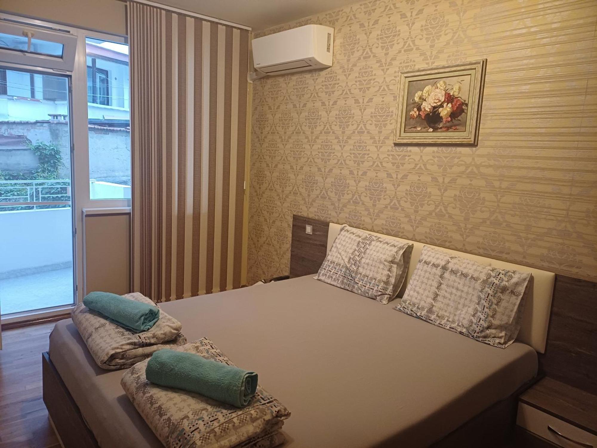 Апартаменти И Стаи За Гости Анхиало Pomorie Eksteriør bilde